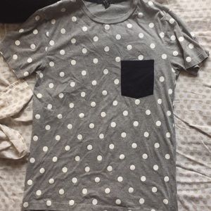 Men’s Forever21 shirt.